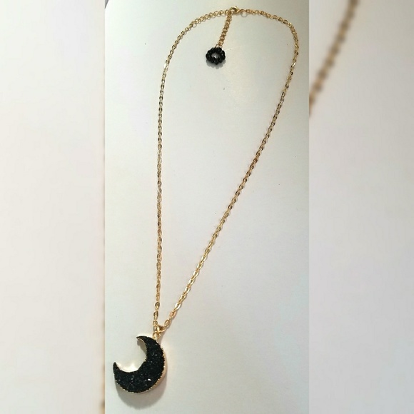 ⚡Last One SALE! Druzy Crescent Moon Necklace - Picture 3 of 7